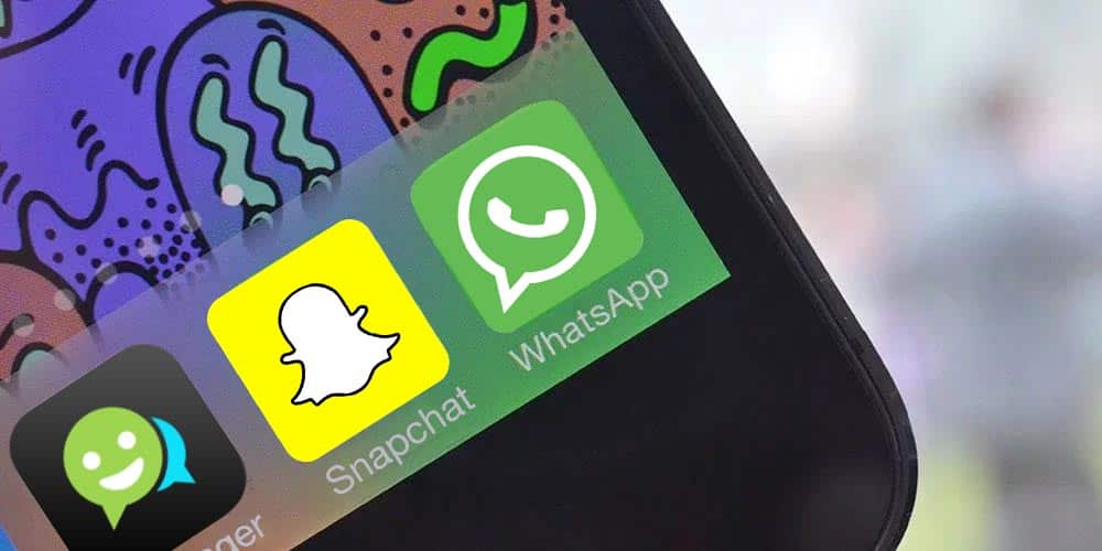 Why people are hating Whatsapp and Snapchat new update on talkwithstranger.com